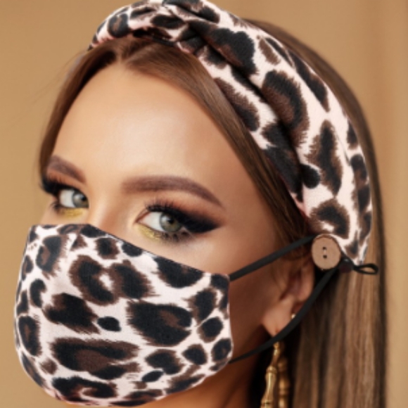 Facemask with matching headband - Picture 1 of 1